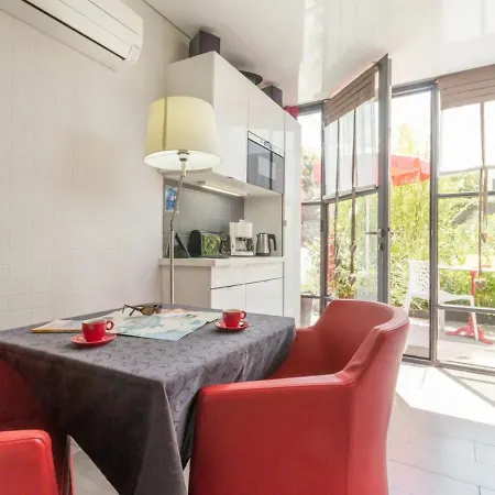 Studio Independant Confortable Avec Terrasse - Proche Beaujoire Et Transports, Cadre Verdoyant - Fr-1-306-1182 *